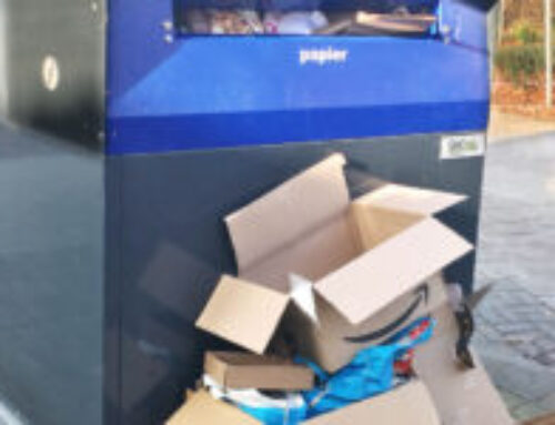 Propvolle Containers en zwerfvuil